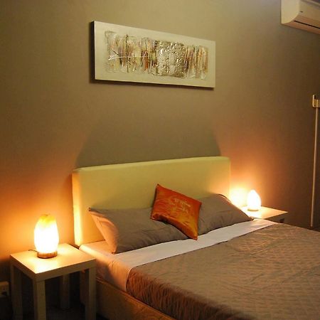 Borneo Sweet Guesthouse Kuching Extérieur photo