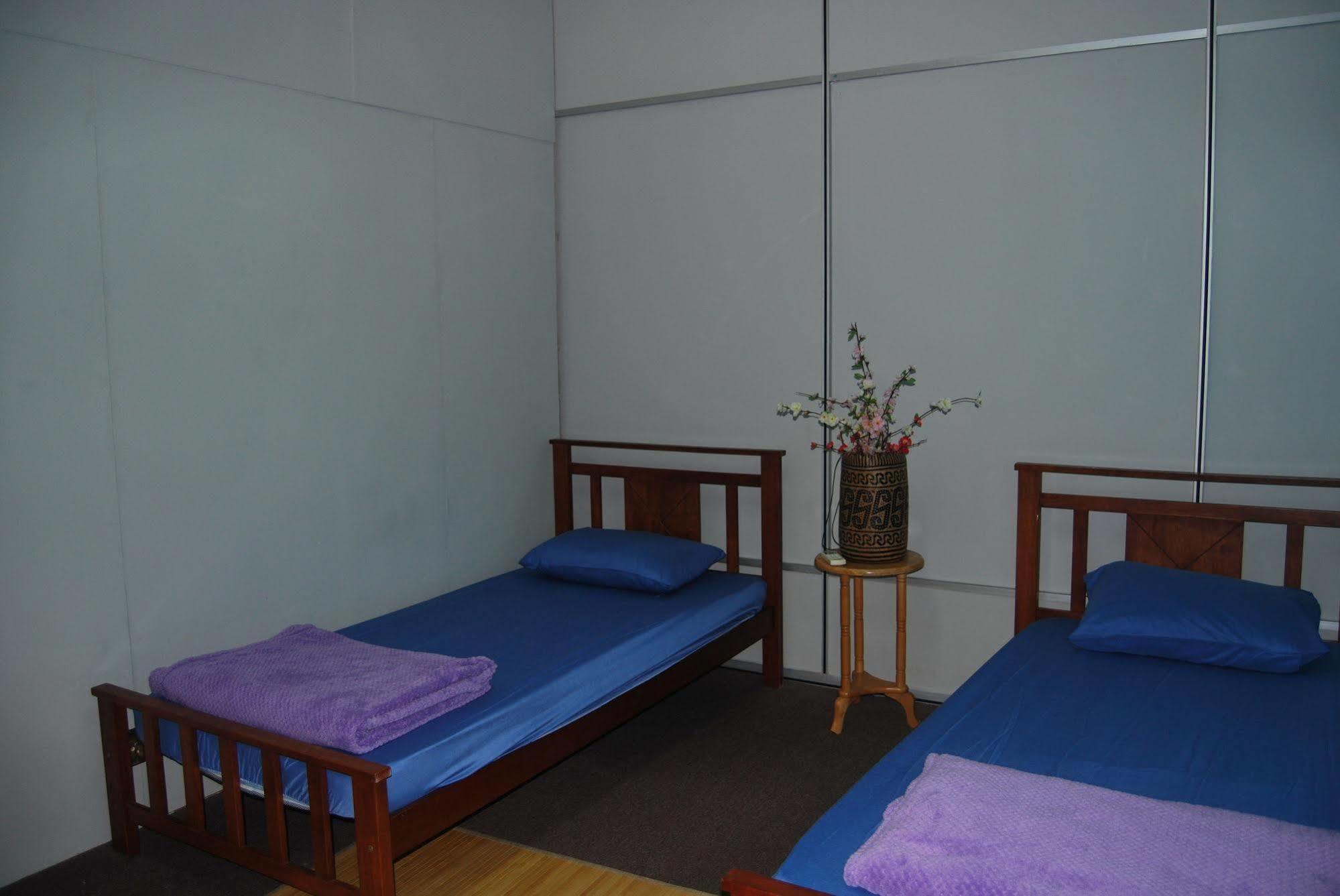 Borneo Sweet Guesthouse Kuching Extérieur photo